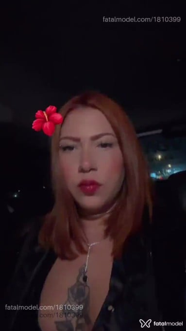 Acompanhante mulher ruiva (o) de olhos castanhos - Gabriela
