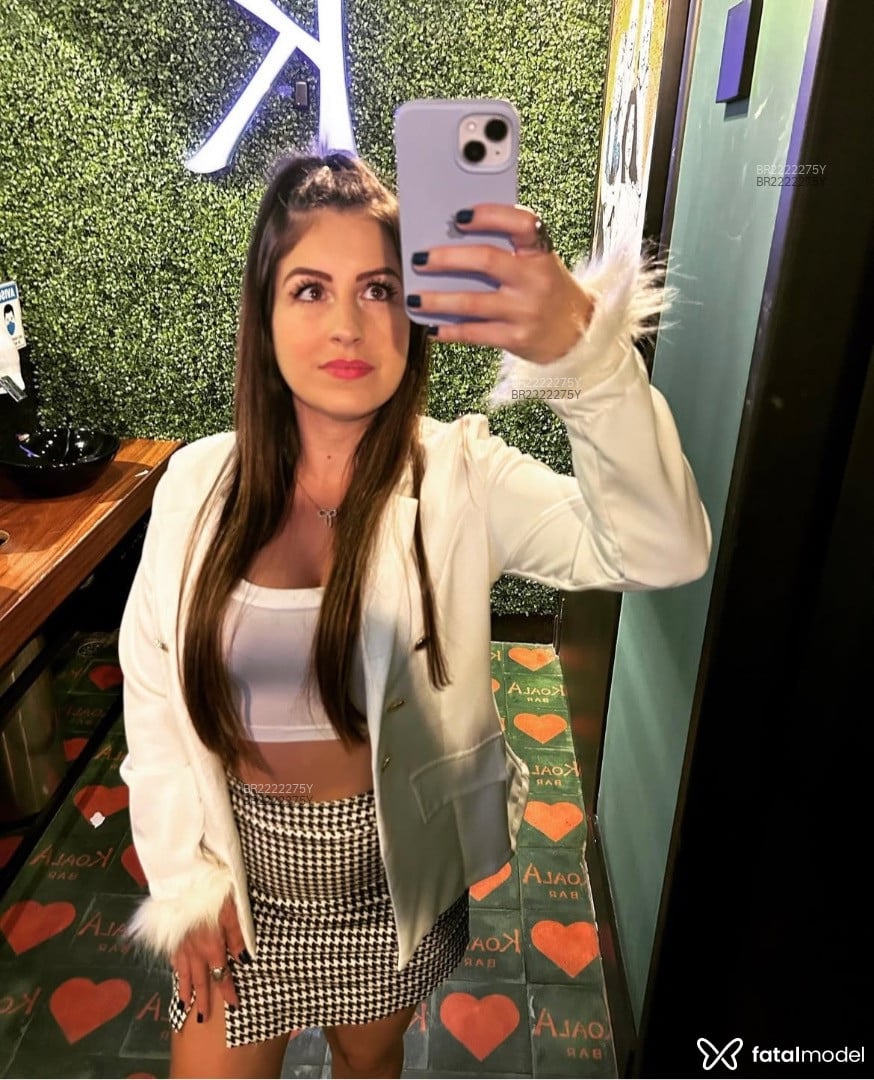 Acompanhante mulher morena (o) de olhos castanhos em Joinville - Nicoly