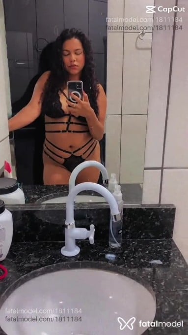 Acompanhante mulher morena (o) de olhos castanhos em Cianorte - Kauany