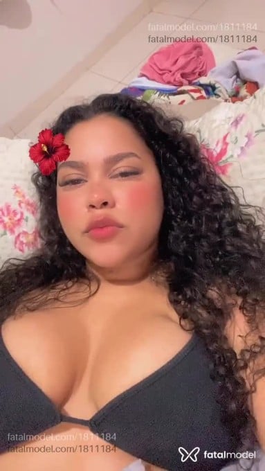 Acompanhante mulher morena (o) de olhos castanhos em Cianorte - Kauany