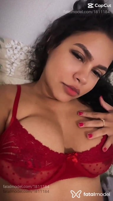 Acompanhante mulher morena (o) de olhos castanhos em Cianorte - Kauany