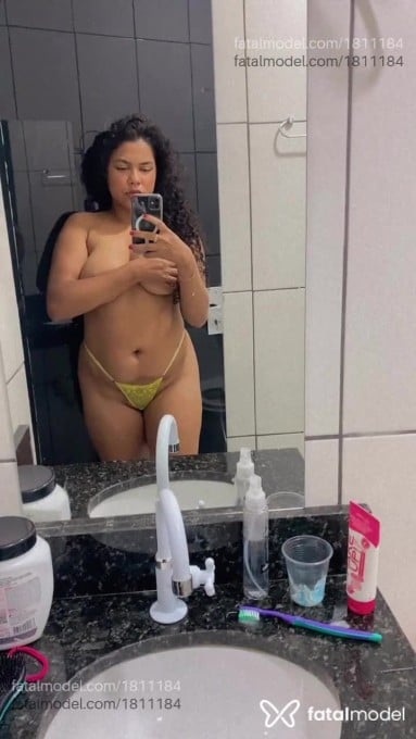 Acompanhante mulher morena (o) de olhos castanhos em Cianorte - Kauany