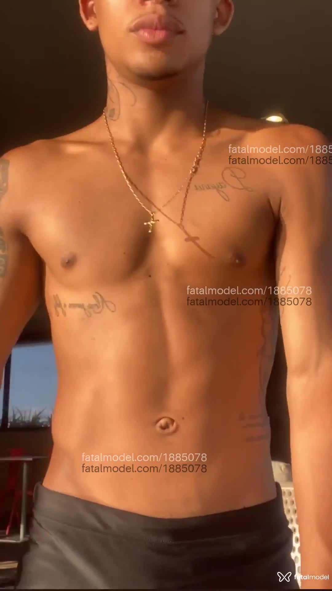 Acompanhante homem morena (o) de olhos castanhos em Recife - Henry Marques