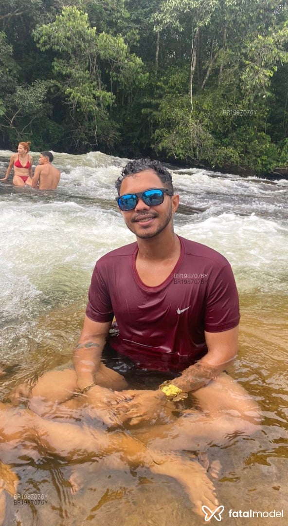 Acompanhante homem trans morena (o) de olhos castanhos em Confresa Acompanhante homem trans morena (o) de olhos castanhos em Confresa - Denyell Alencar
