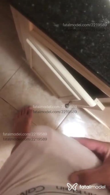 Acompanhante homem morena (o) de olhos azuis em Bento Gonçalves - Hugoo