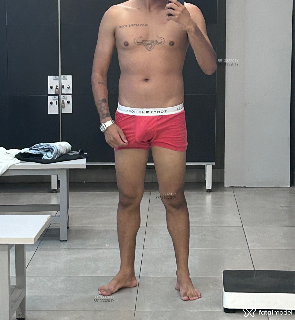 Acompanhante homem morena (o) de olhos castanhos em Belém - Gustavo