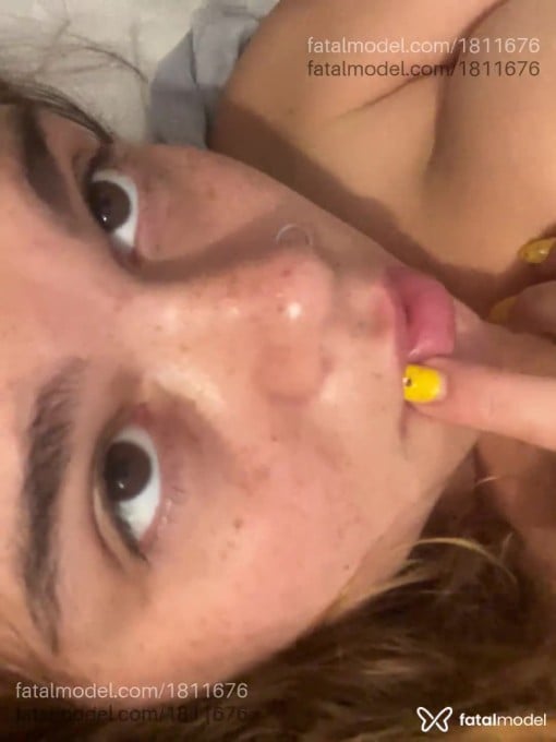 Acompanhante mulher ruiva (o) de olhos castanhos em Florianópolis - Maíra Evellyn