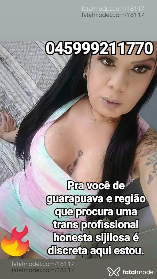 Acompanhante mulher trans morena (o) de olhos mel - Adriana Fox