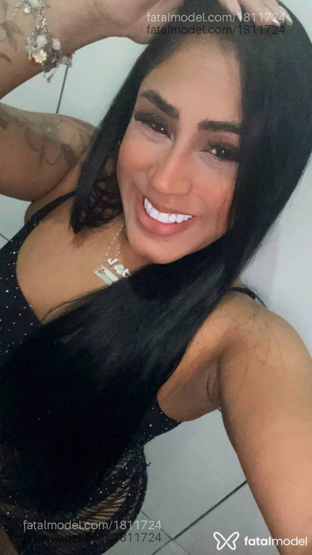 Acompanhante mulher morena (o) de olhos castanhos - Melissa