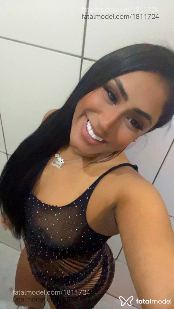 Acompanhante mulher morena (o) de olhos castanhos - Melissa