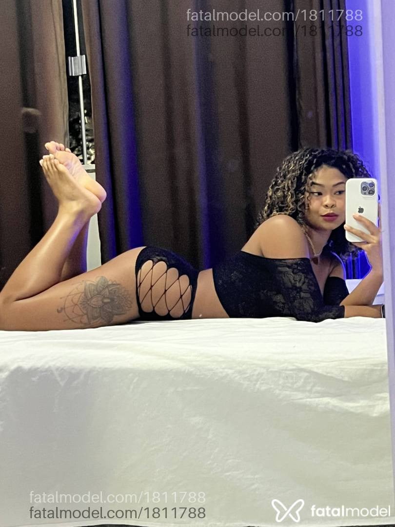 Acompanhante mulher com cabelo castanho de olhos pretos em Campinas - Mary Vasconcelos