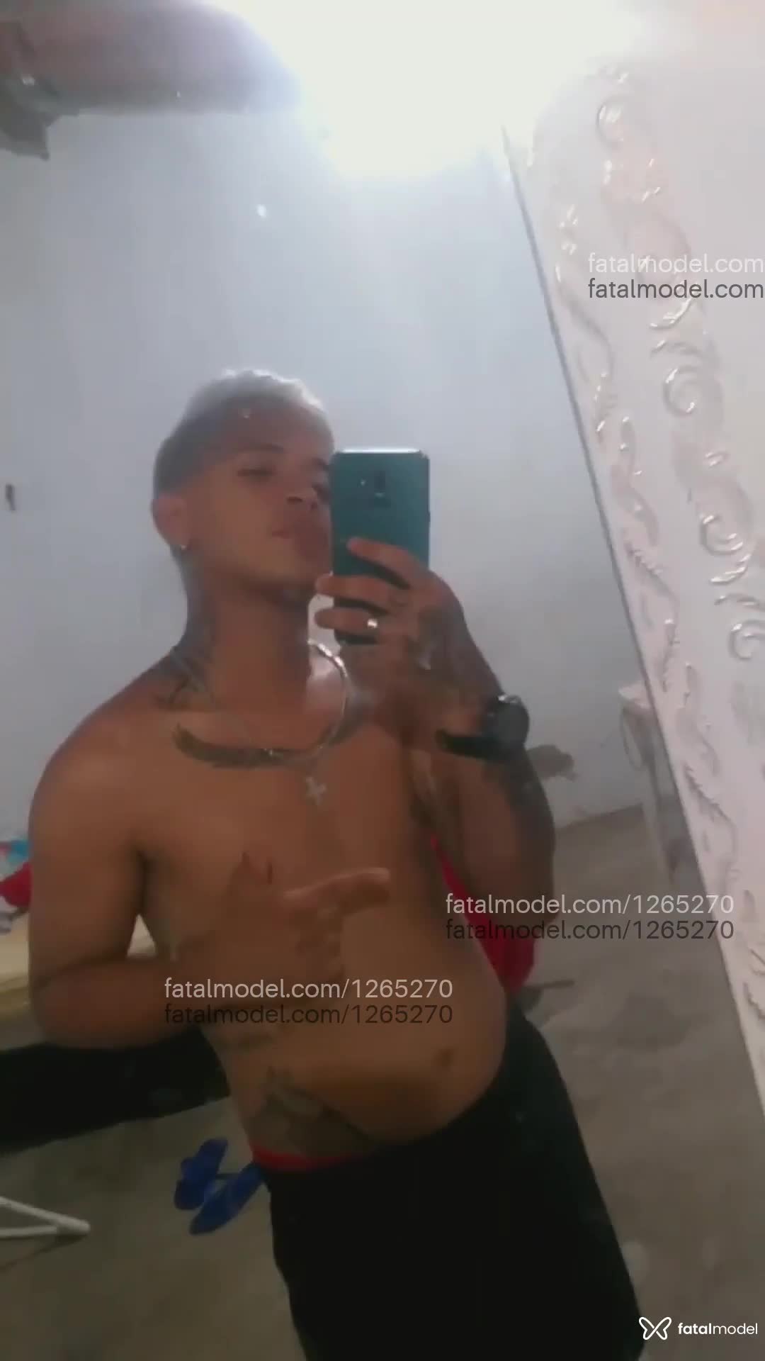 Acompanhante homem loira (o) de olhos castanhos em Juazeiro do Norte Acompanhante homem loira (o) de olhos castanhos em Juazeiro do Norte - Felipe Silva