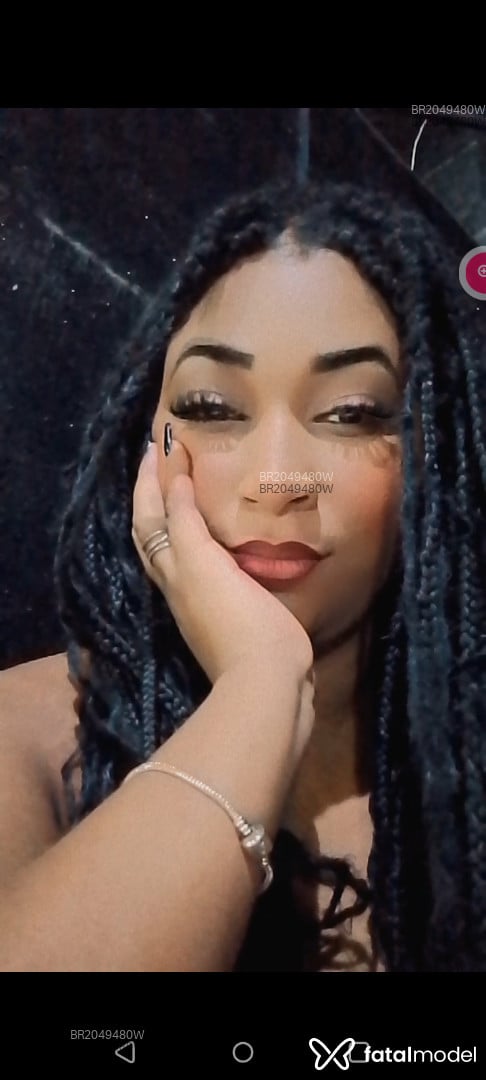 Acompanhante mulher morena (o) de olhos castanhos em Pitangui - Gabi Souza