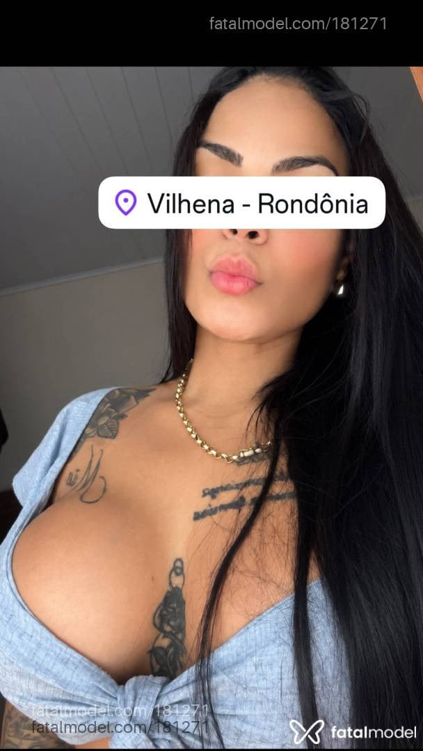 Acompanhante mulher morena (o) de olhos castanhos - Bombonzinho