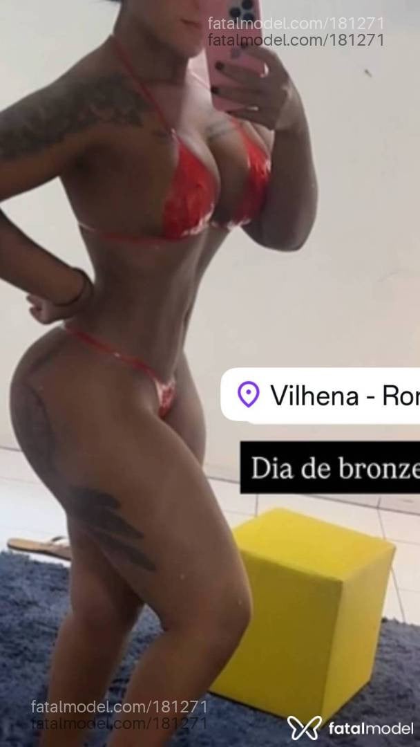 Acompanhante mulher morena (o) de olhos castanhos - Bombonzinho