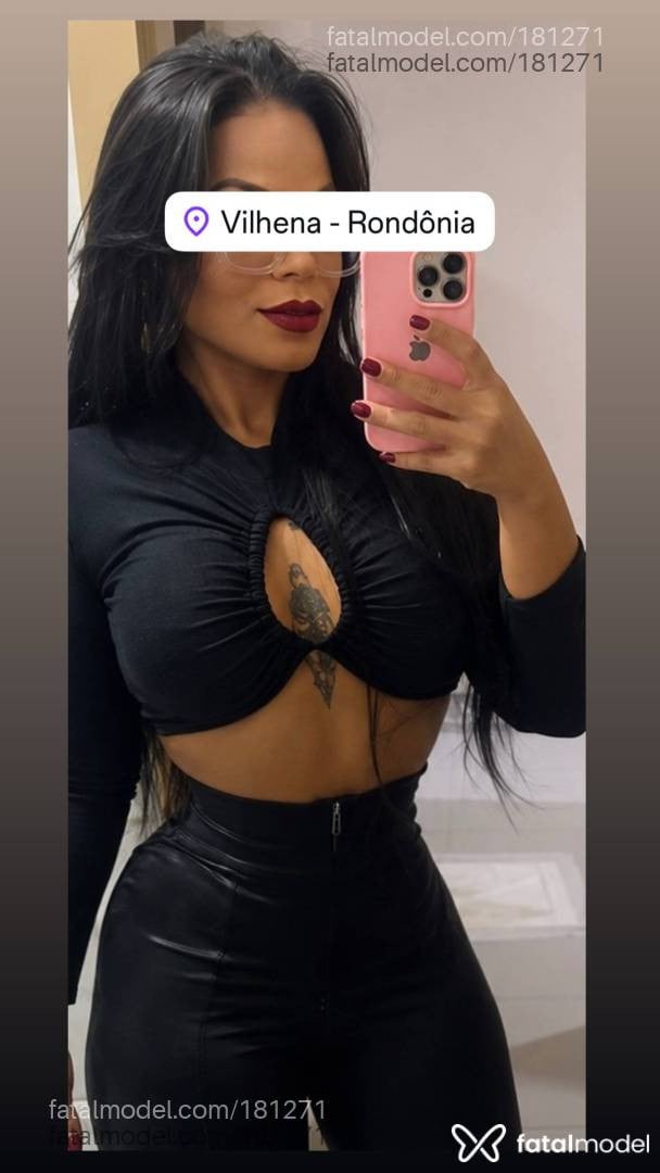 Acompanhante mulher morena (o) de olhos castanhos - Bombonzinho
