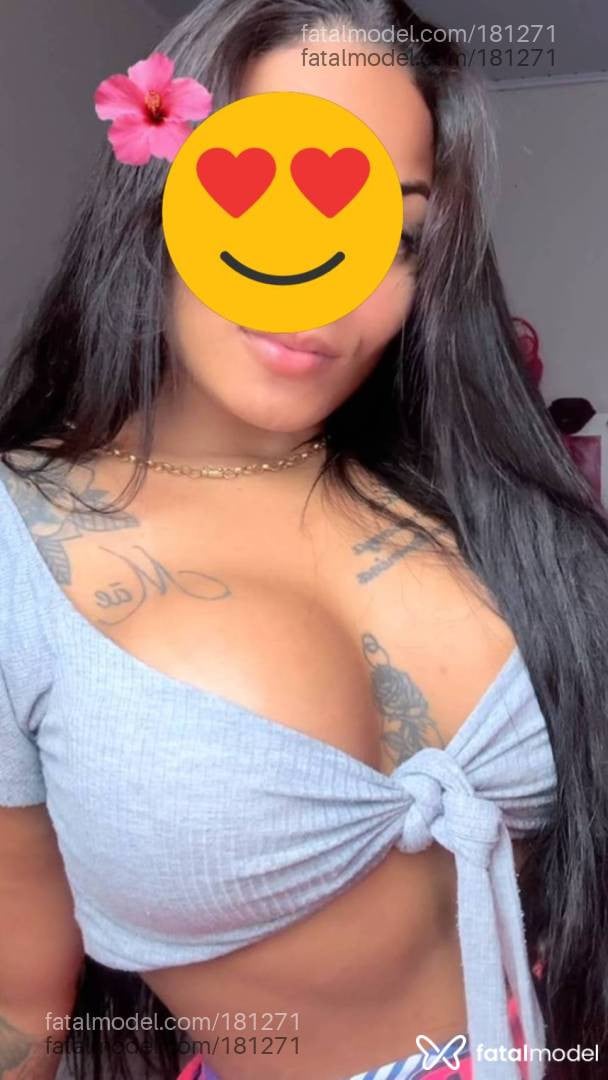 Acompanhante mulher morena (o) de olhos castanhos - Bombonzinho