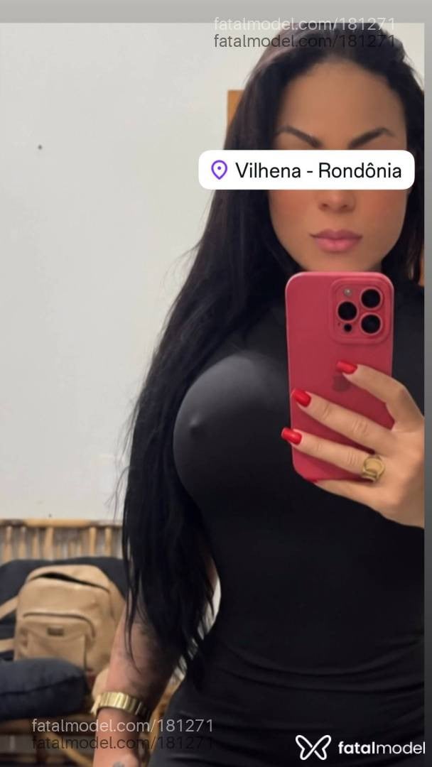 Acompanhante mulher morena (o) de olhos castanhos - Bombonzinho