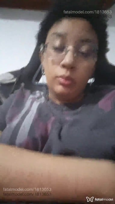 Acompanhante mulher com cabelo castanho de olhos castanhos em Virtual Acompanhante mulher com cabelo castanho de olhos castanhos em Virtual - SuperNovaAlt