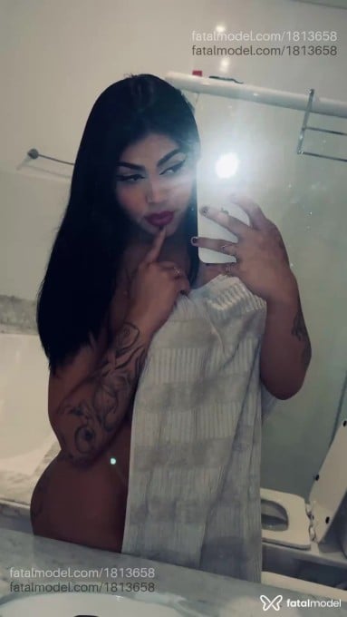 Acompanhante mulher trans morena (o) de olhos castanhos em Florianópolis - Isabella Oliveira