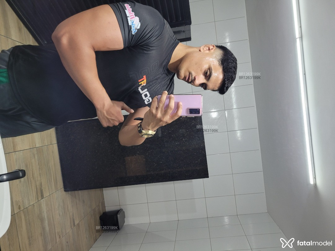 Acompanhante homem morena (o) de olhos pretos em Fortaleza - Juan pezão