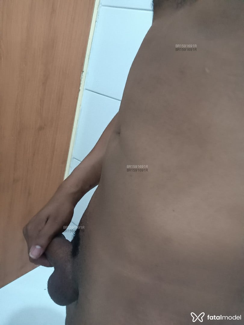 Acompanhante homem morena (o) de olhos pretos em Águas Lindas de Goiás Acompanhante homem morena (o) de olhos pretos em Águas Lindas de Goiás - Eberr