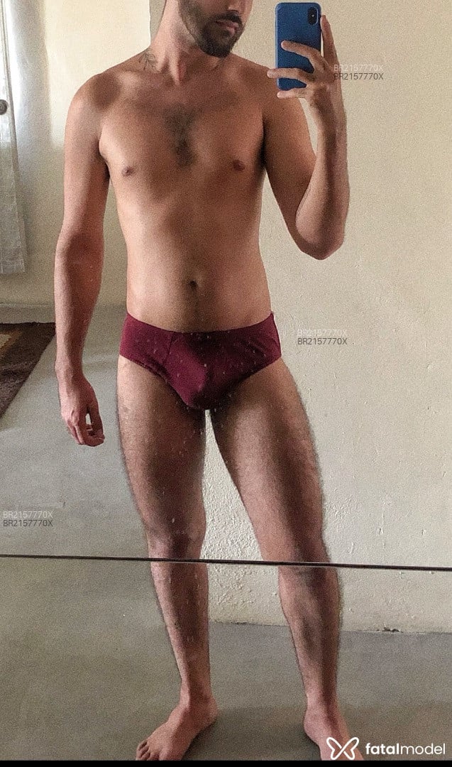 Acompanhante homem com cabelo castanho de olhos castanhos em Rio de Janeiro Acompanhante homem com cabelo castanho de olhos castanhos em Rio de Janeiro - Bruno Torres