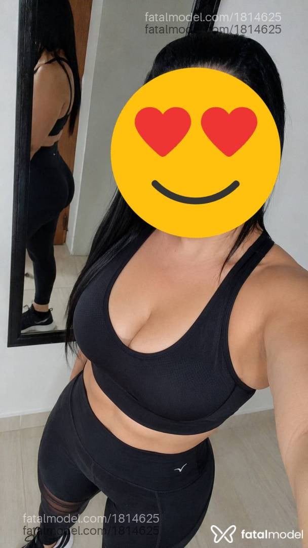 Acompanhante mulher morena (o) de olhos pretos - Gaby Lavesgas
