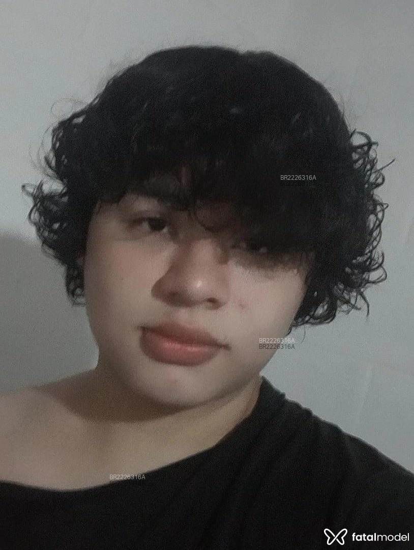 Acompanhante homem morena (o) de olhos castanhos em Foz do Iguaçu - Mekofemboy