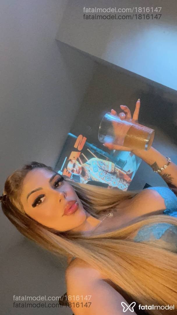 Acompanhante mulher loira (o) de olhos verdes em São Carlos - Bianca mori