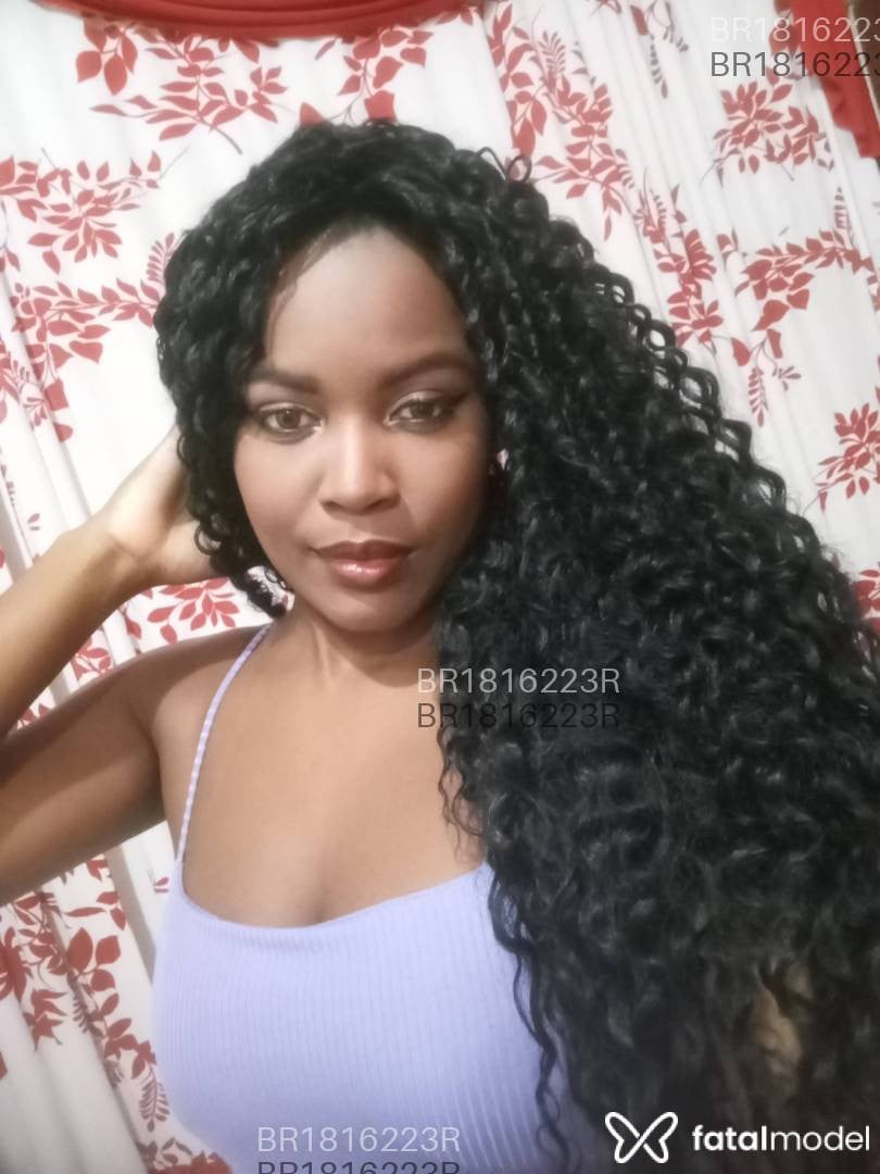 Acompanhante mulher morena (o) de olhos pretos em Guarapari - Sophia