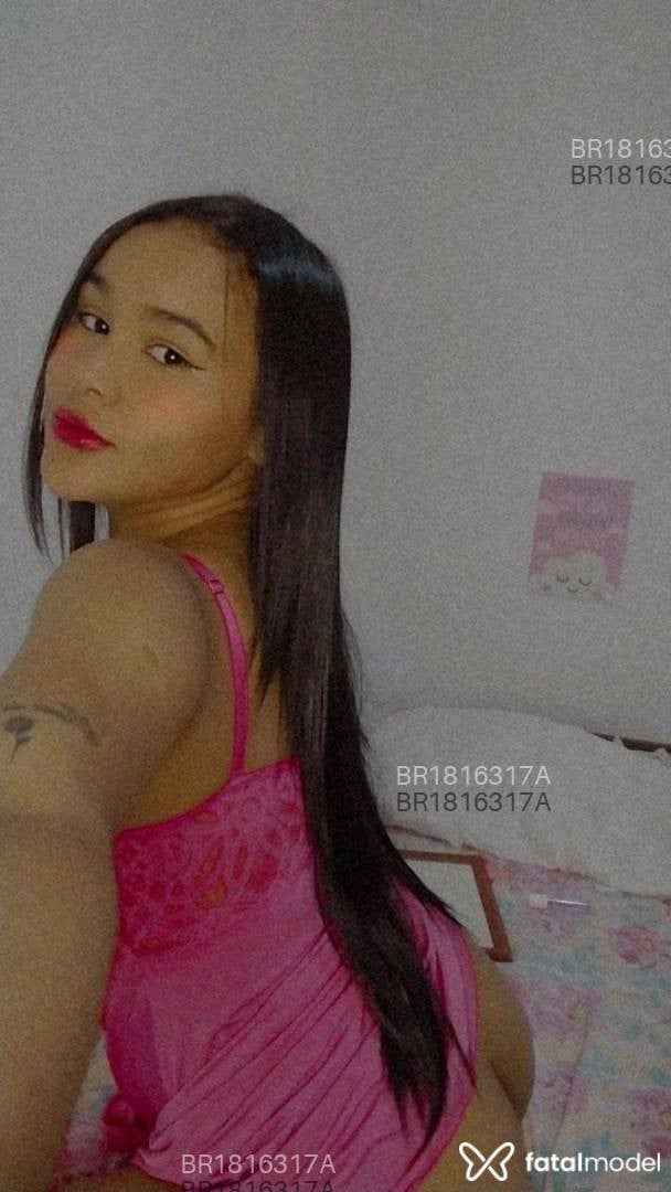 Acompanhante mulher morena (o) de olhos pretos em Virtual - Viclua