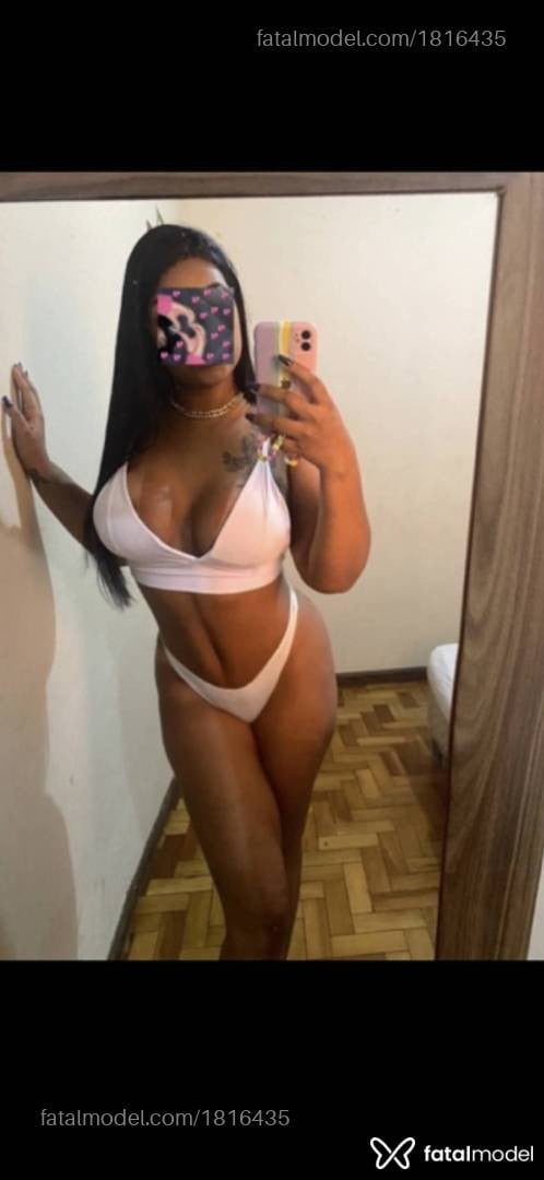 Acompanhante mulher morena (o) de olhos castanhos - Poca Hontas