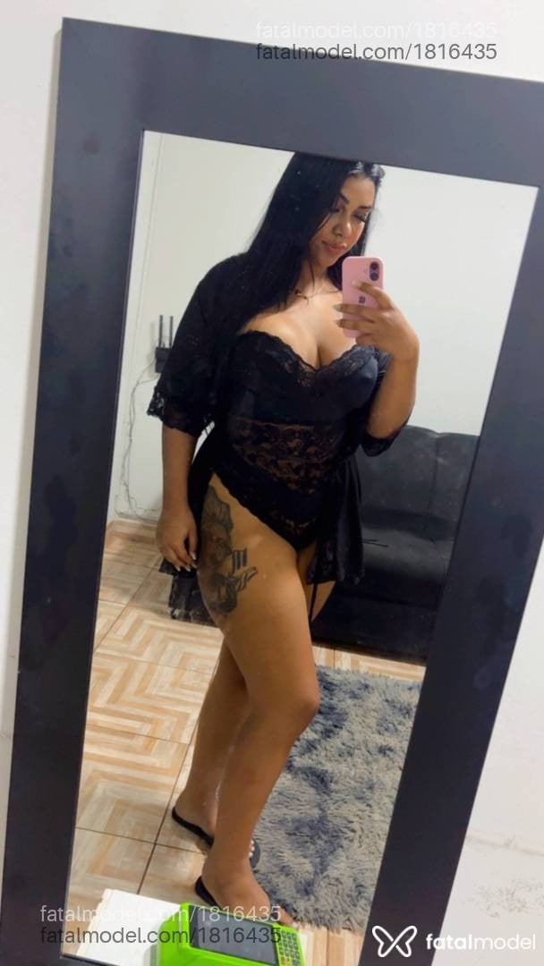 Acompanhante mulher morena (o) de olhos castanhos - Poca Hontas