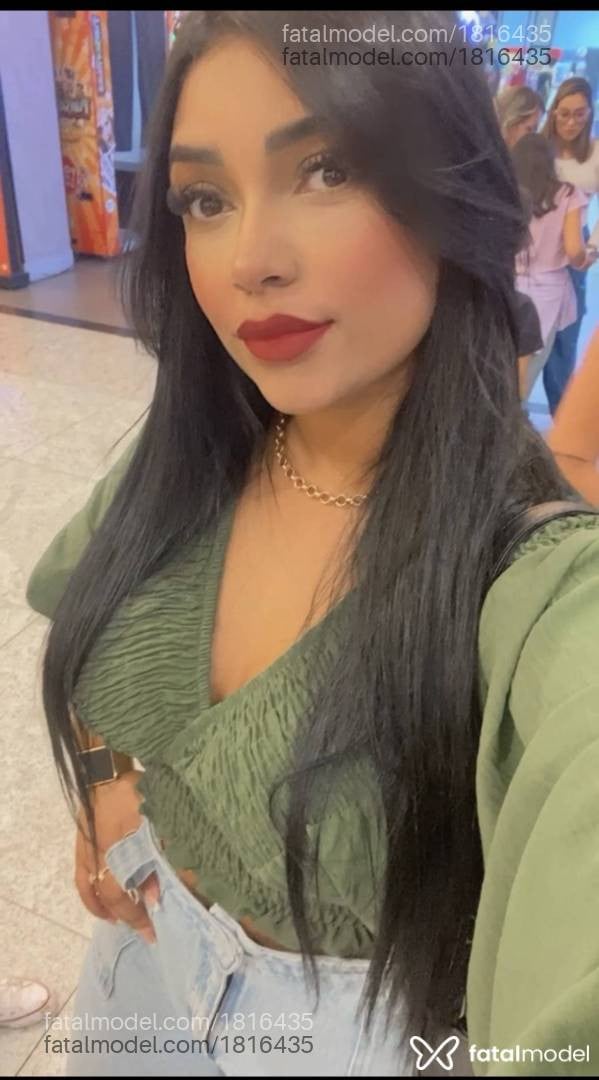 Acompanhante mulher morena (o) de olhos castanhos - Poca Hontas