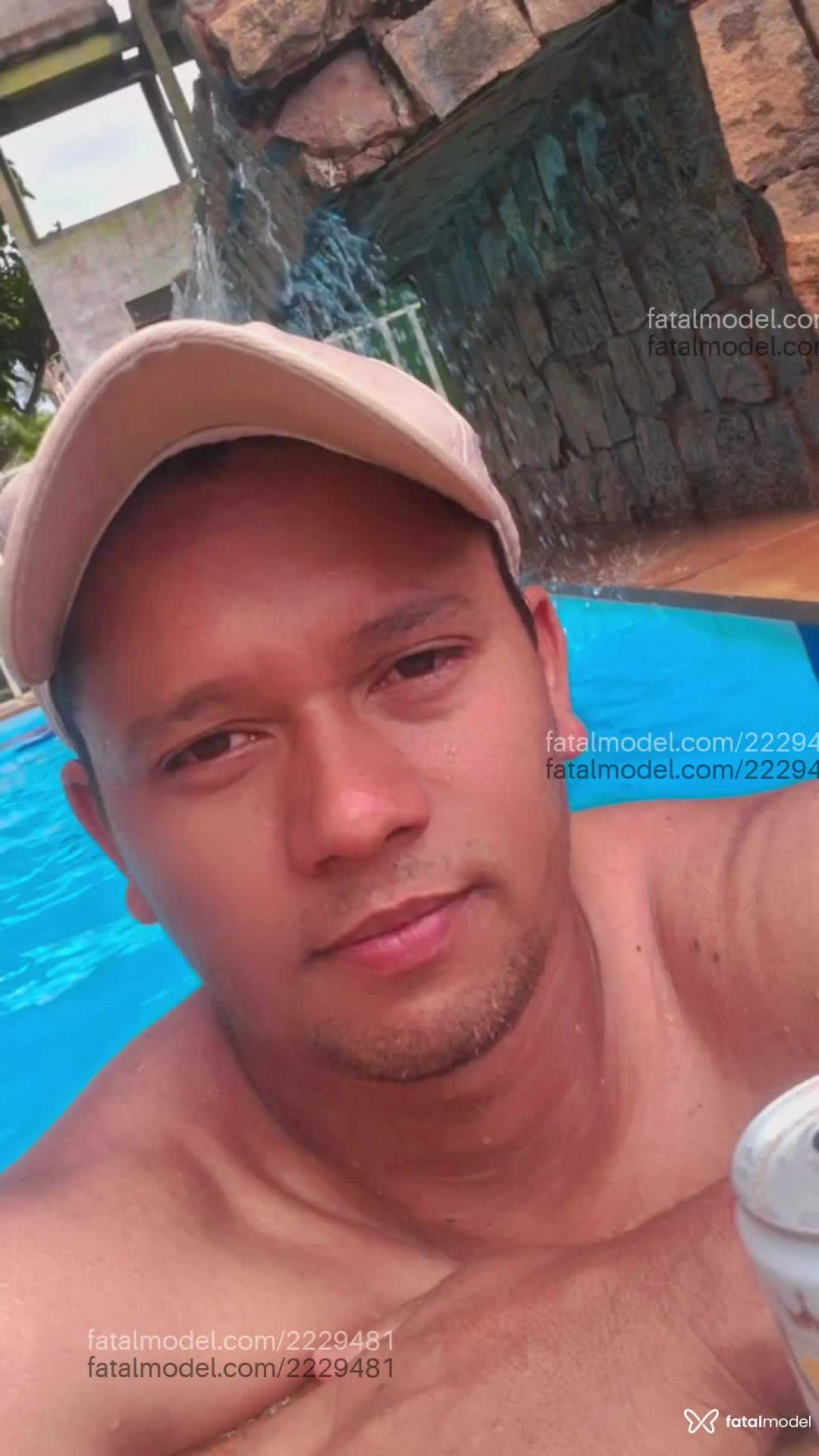 Acompanhante homem morena (o) de olhos castanhos - Bruno Sousa Acompanhante homem morena (o) de olhos castanhos - Bruno Sousa
