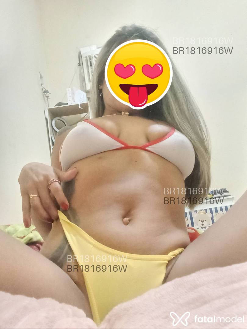 Acompanhante mulher loira (o) de olhos castanhos em Manaus - Alice