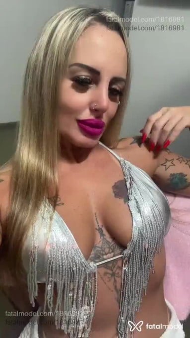 Acompanhante mulher loira (o) de olhos mel em Ponta Porã - Barbara Dionassi