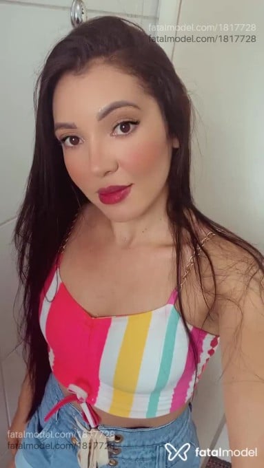 Acompanhante mulher morena (o) de olhos castanhos em Uberlândia - Maya Garcia