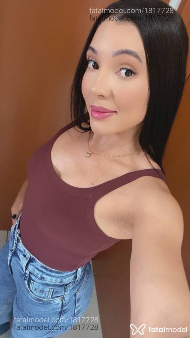 Acompanhante mulher morena (o) de olhos castanhos - Maya Garcia