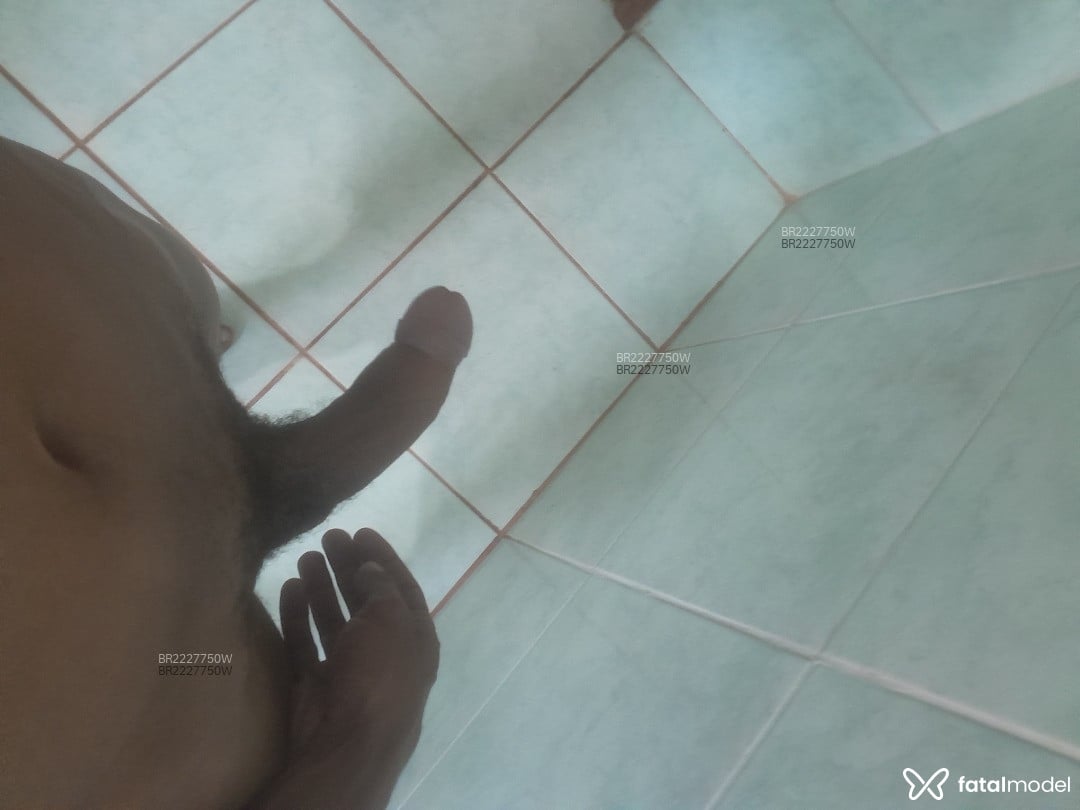 Acompanhante homem morena (o) de olhos mel em Goiânia - Artur
