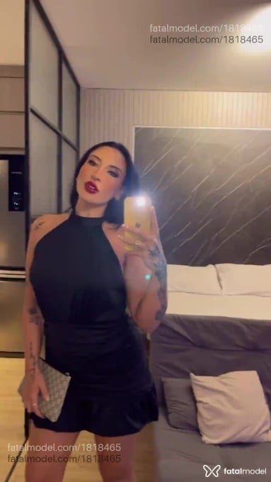 Acompanhante mulher morena (o) de olhos castanhos - Antonella