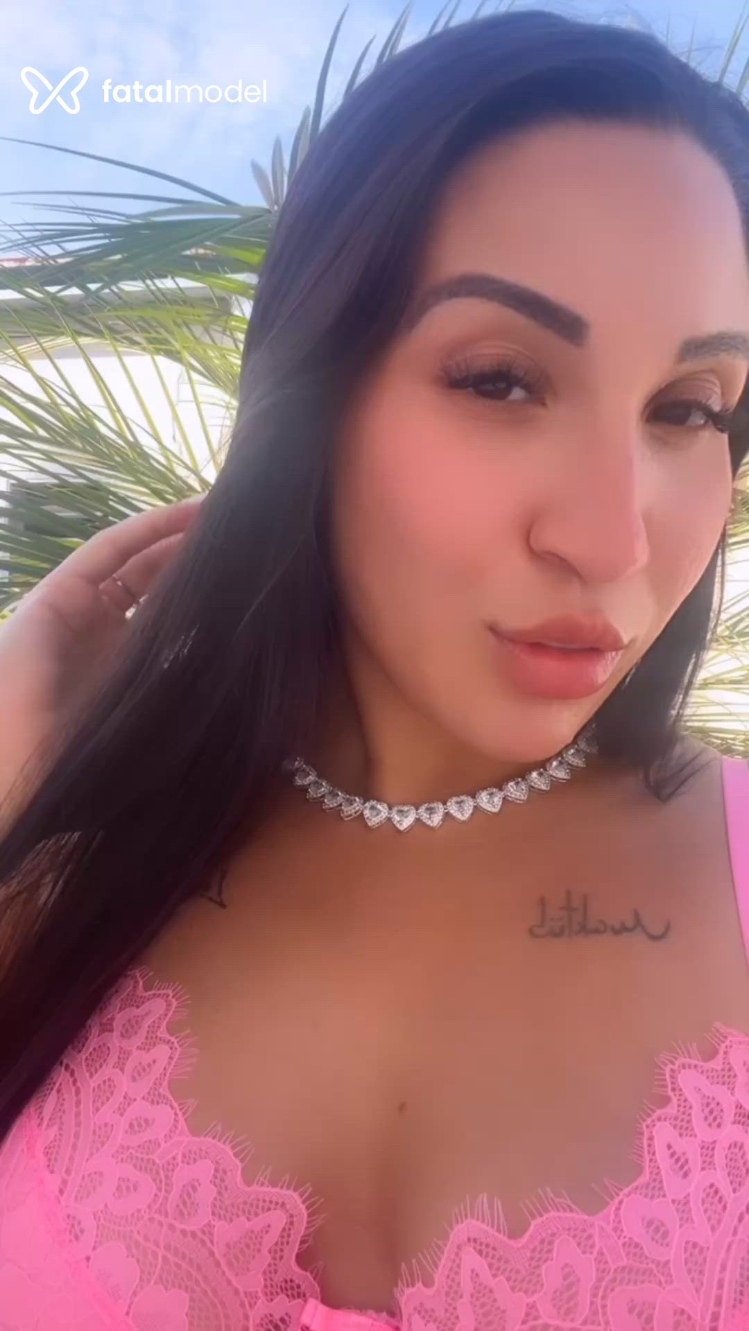Acompanhante mulher morena (o) de olhos castanhos - Antonella