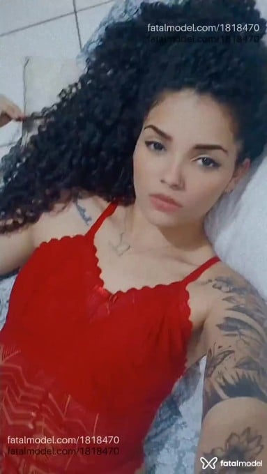 Acompanhante mulher com cabelo castanho de olhos castanhos em Jaboticabal - Roberta