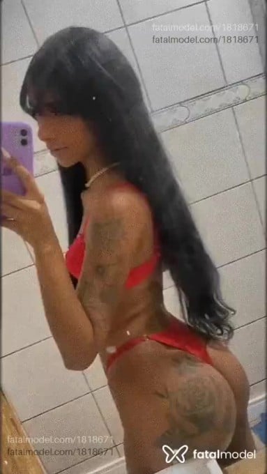 Acompanhante mulher morena (o) de olhos pretos - Samanta Acompanhante mulher morena (o) de olhos pretos - Samanta
