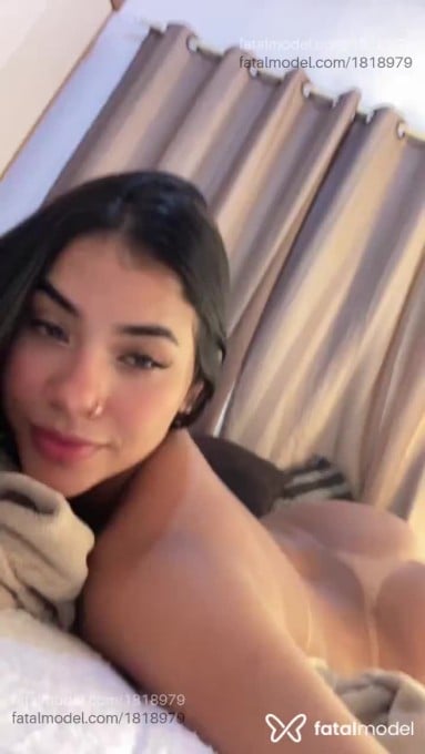 Acompanhante mulher morena (o) de olhos castanhos em Linhares - Jade Santinni