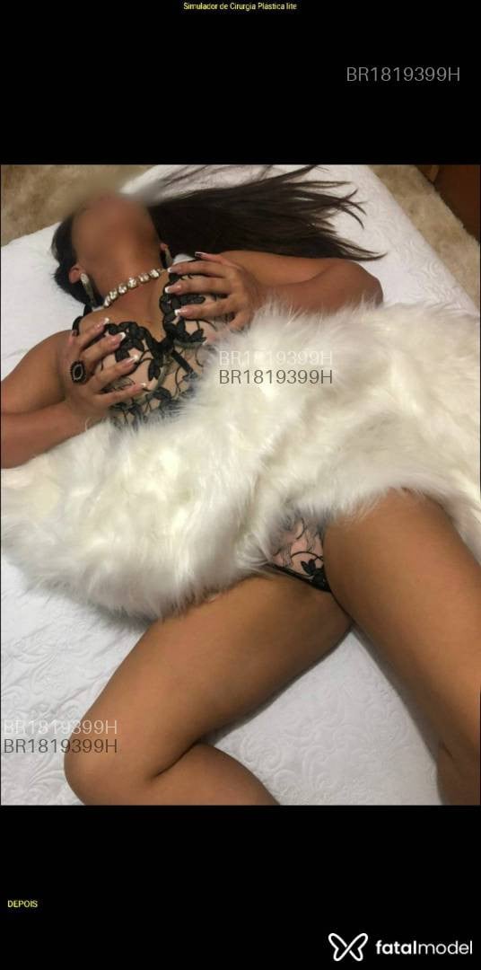Acompanhante mulher morena (o) de olhos castanhos em Goiânia - Mirella Veríssimo