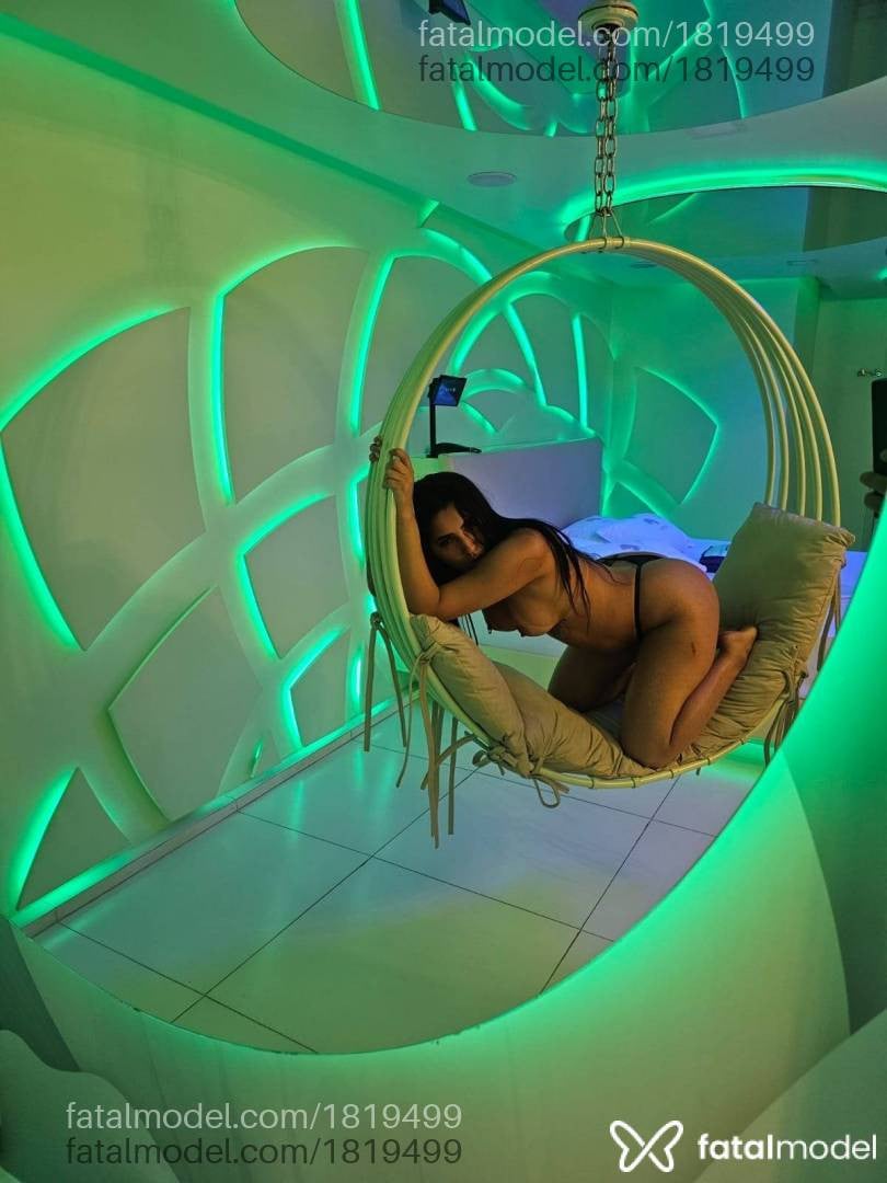 Acompanhante mulher morena (o) de olhos pretos em Mococa - Vanessa