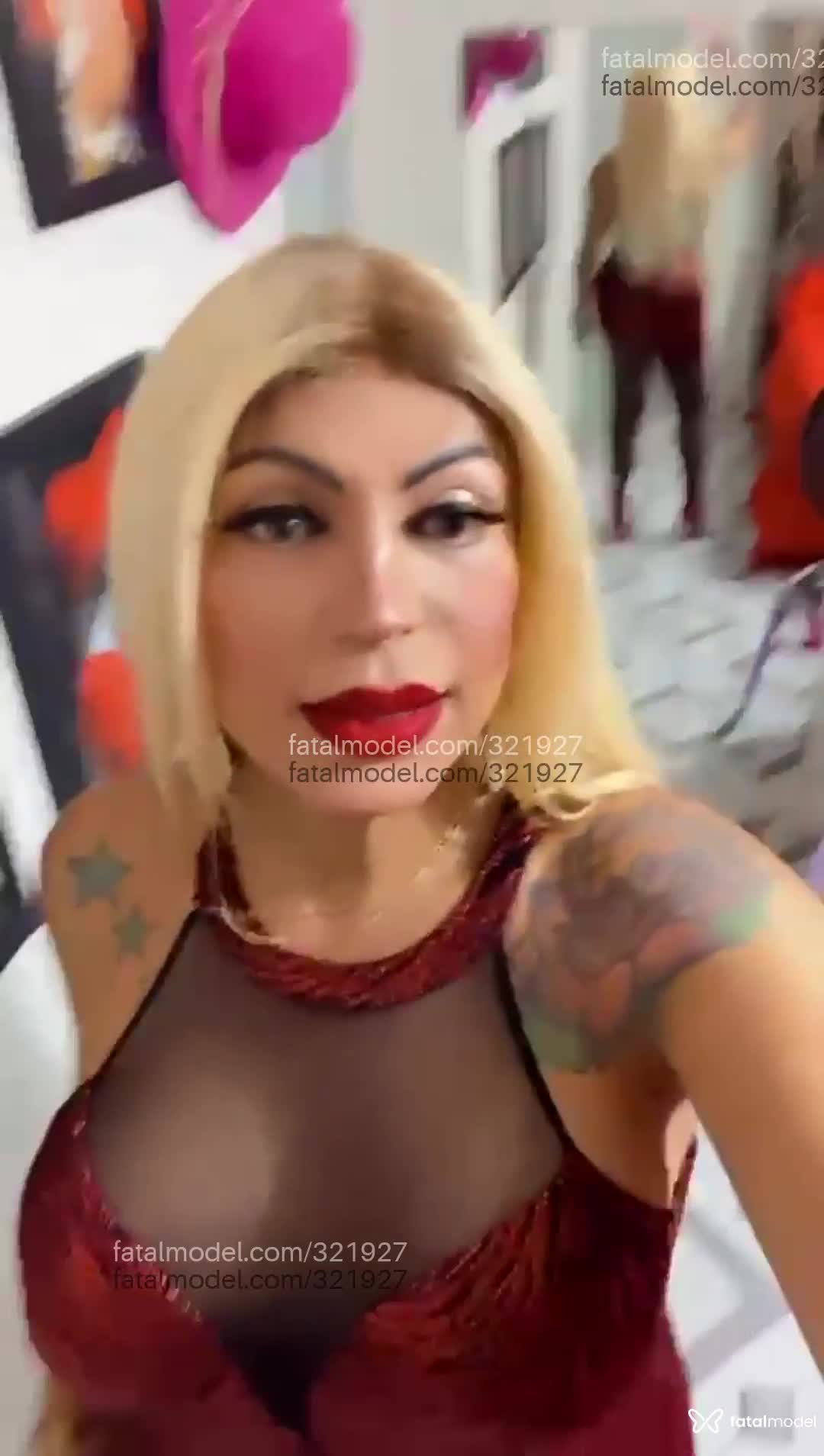 Acompanhante mulher trans loira (o) de olhos castanhos em Iguatu Acompanhante mulher trans loira (o) de olhos castanhos em Iguatu - Amanda Bella
