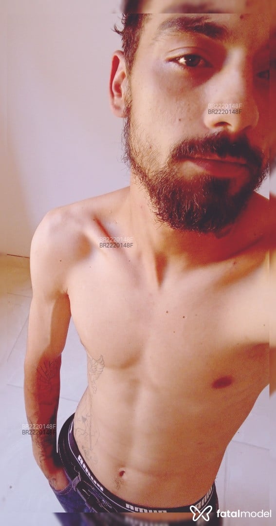 Acompanhante homem com cabelo castanho de olhos castanhos em Porto Alegre - Endrick